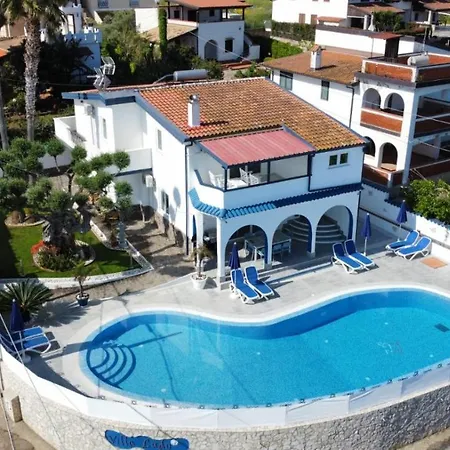 Villa Ludo A Zambrone Tropea-2
